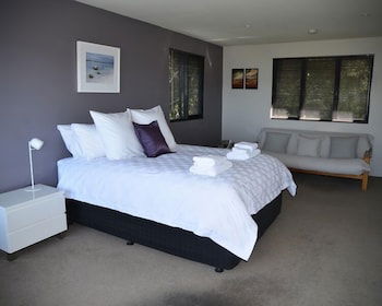 StudioAt10 - Accommodation Tasmania 1