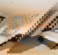 The Roozen Residence - Accommodation Tasmania