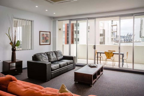 Honeysuckle Executive Suites - Accommodation Tasmania 3
