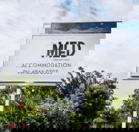 The Med Motel - Accommodation Tasmania