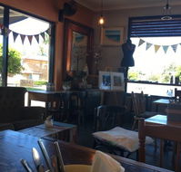 Two Birds Gallery Cafe - Accommodation Tasmania