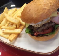 Drouin PizzaBurger Lounge - Accommodation Tasmania