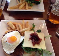 Glenrowan Hotel - Accommodation Tasmania