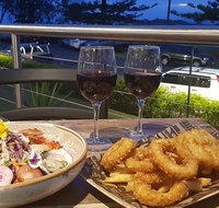V-Wall Tavern - Accommodation Tasmania