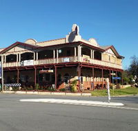 The Royal Hotel - Accommodation Tasmania