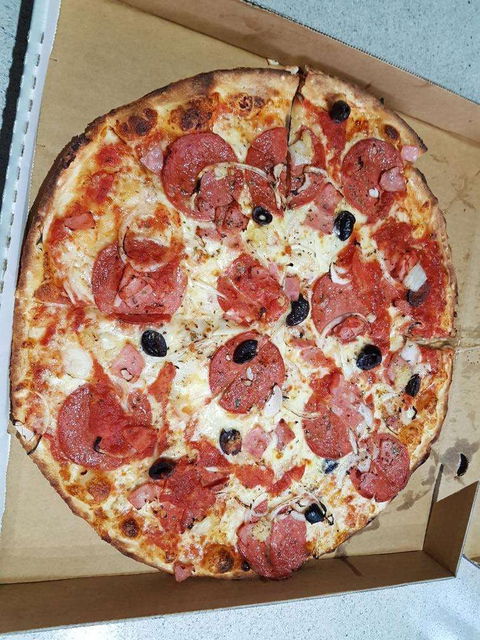 Goofy's Pizza House - Accommodation Tasmania 0