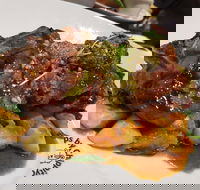 Pool Terrace - Accommodation Tasmania