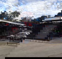 Santini Bar  Grill - Accommodation Tasmania