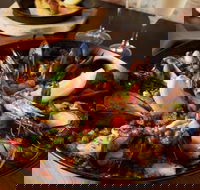 Richmond Oysters - Oakleigh - Accommodation Tasmania