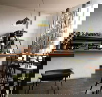 Rainbow Gallery  Cafe/Bar - Accommodation Tasmania