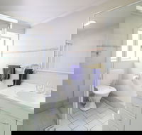 Ipsos - Accommodation Tasmania