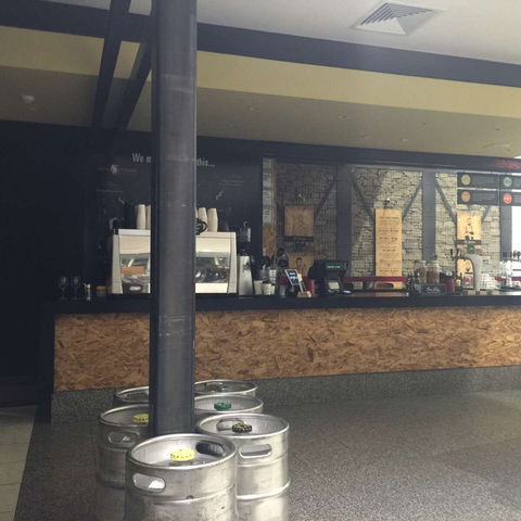 Four Alls Brew House - Accommodation Tasmania 0