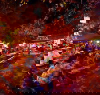 Montes Lounge - Accommodation Tasmania