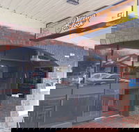 Pizza O'Clock - Accommodation Tasmania