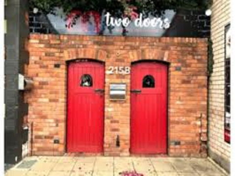 Two Doors - Closed Until Further Notice - Accommodation Tasmania 2