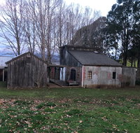 Wilmot Hills Orchard  Distillery - Accommodation Tasmania