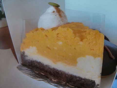 L'eclair Patisserie - Accommodation Tasmania 0