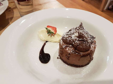 Fred & Bet's Cafe - Accommodation Tasmania 0