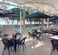 Salt Cafe Urangan - Accommodation Tasmania