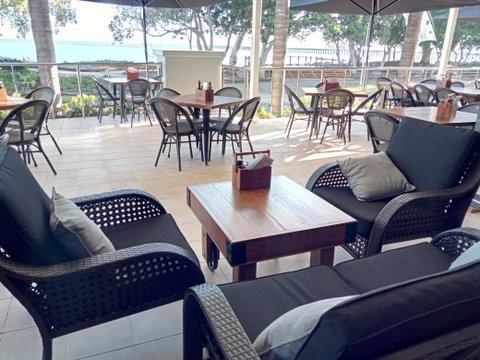 Salt Cafe Urangan - Accommodation Tasmania 2
