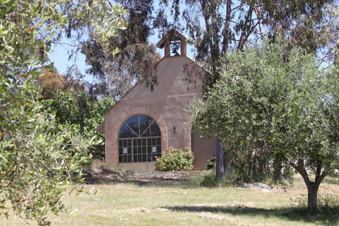 L'Oliveraie Olive Grove - Accommodation Tasmania 1