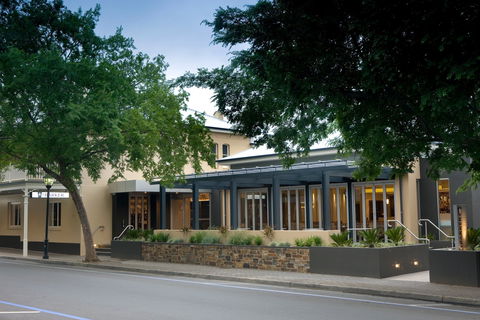 The Barker Hotel - Accommodation Tasmania 0