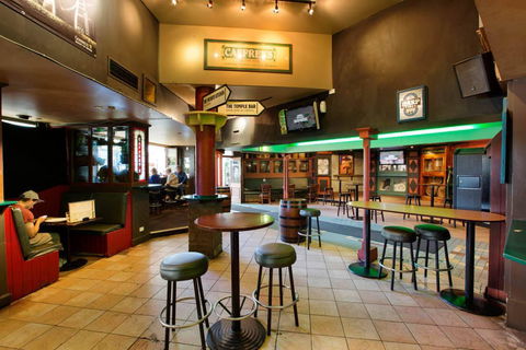 O'Malley's Irish Bar - Mooloolaba - Accommodation Tasmania 0