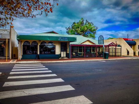 Cafe On Uduc - Accommodation Tasmania 0