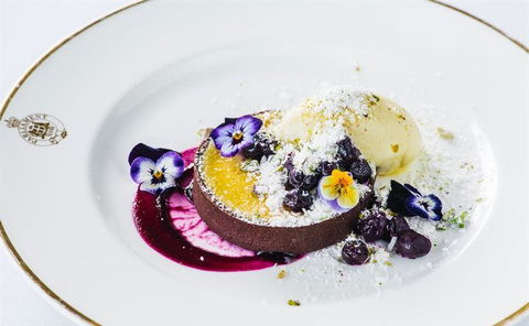 SJ's Brasserie - Accommodation Tasmania 10