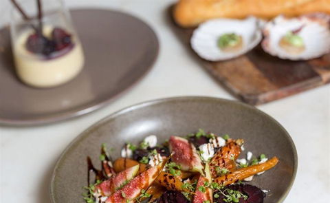 Motion Bar & Grill - Accommodation Tasmania 11