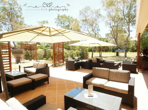 Moore Park Beach Tavern - Accommodation Tasmania 0