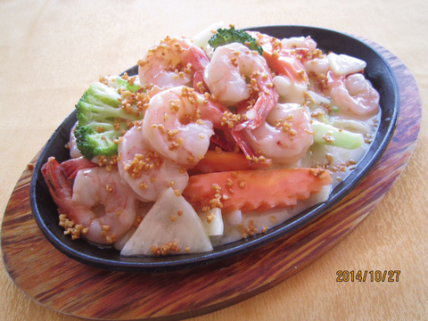 Gold Medal Malaysian & Chinese Restaurant - Accommodation Tasmania 4