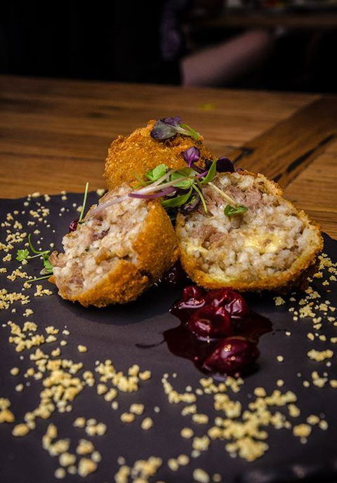 Lux Foundry - Accommodation Tasmania 9