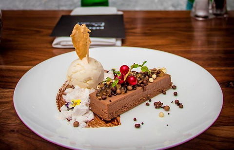 Northlakes Tavern Bistro - Accommodation Tasmania 7
