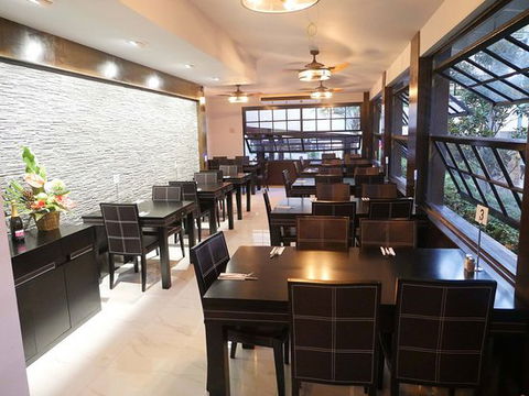 Al Medina Mediterranean & Middle Eastern Restaurant - Accommodation Tasmania 0
