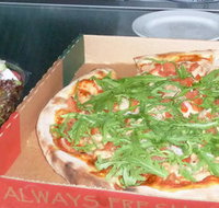Santini Pizza e Cucina - Accommodation Tasmania
