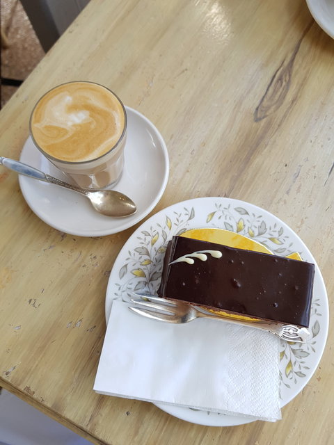 Le Bon Delice French Patisserie - Accommodation Tasmania 4