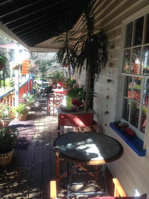 Colours Of San Cris - Accommodation Tasmania 3