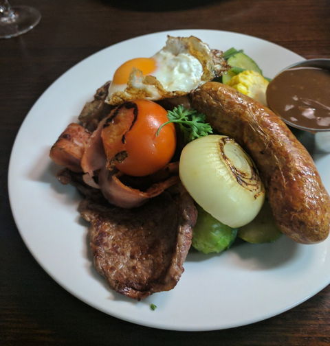 Queensland Hotel - Accommodation Tasmania 1