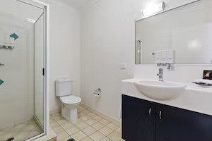 The Coffee House Apartments & Bistro - Accommodation Tasmania 3