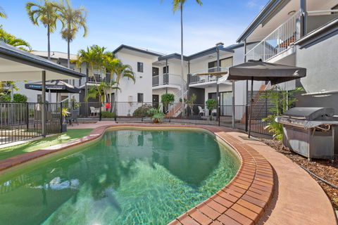 The Coffee House Apartments & Bistro - Accommodation Tasmania 13