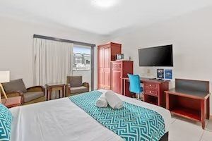 The Coffee House Apartments & Bistro - Accommodation Tasmania 15