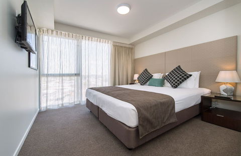 Empire Apartment Hotel - Accommodation Tasmania 5