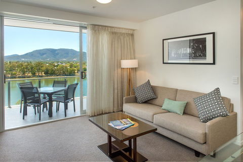 Empire Apartment Hotel - Accommodation Tasmania 17