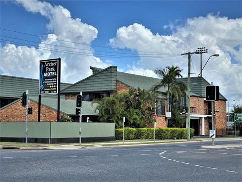 Archer Park Motel - Accommodation Tasmania 0