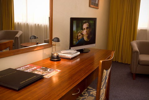 Rockhampton Plaza Hotel - Accommodation Tasmania 4