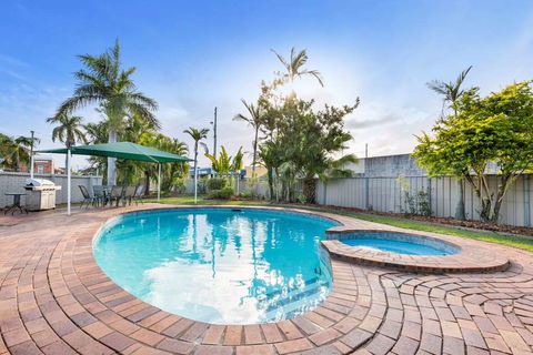 Rockhampton Riverside Central Hotel - Accommodation Tasmania 5