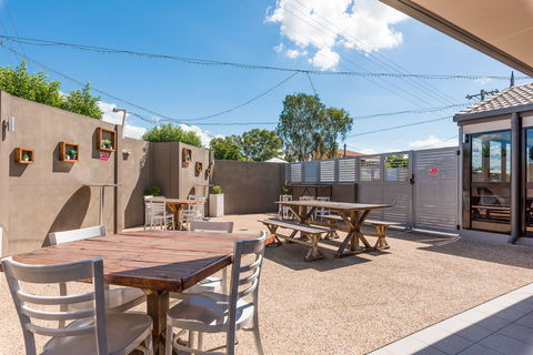 The Stirling Hotel Rockhampton - Accommodation Tasmania 11