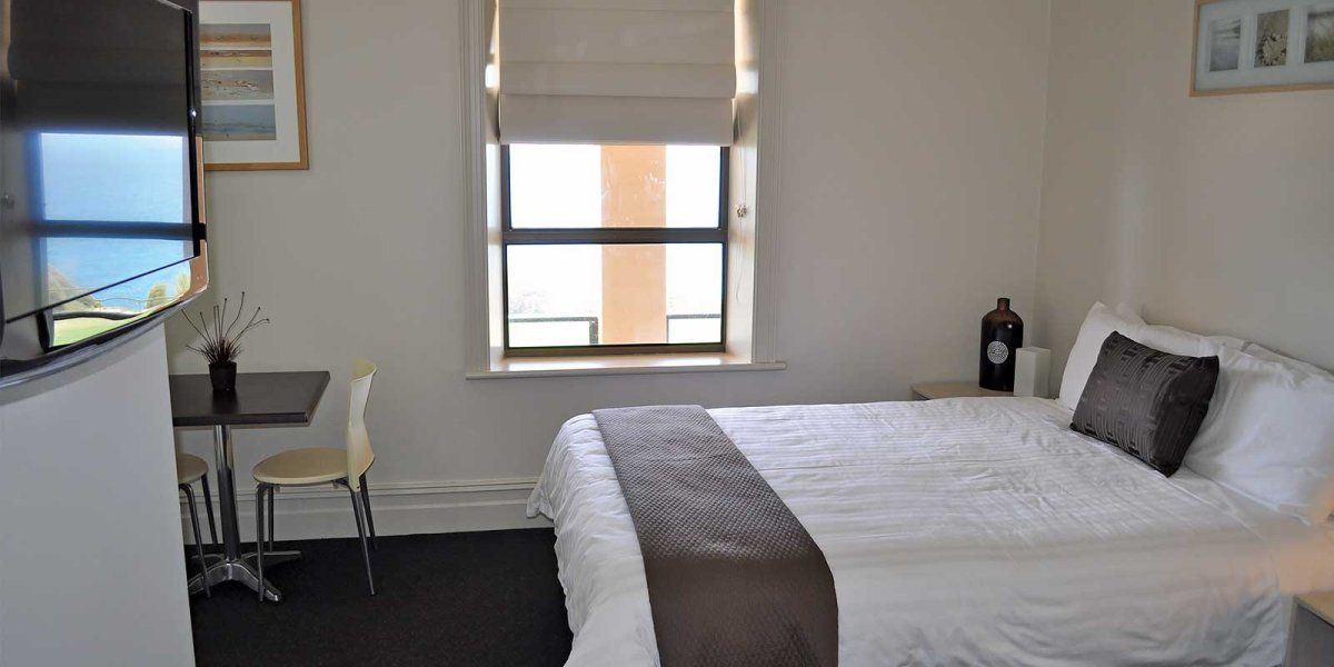 Antechamber Bay SA Accommodation Tasmania