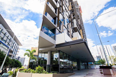 Arise Brisbane One - Accommodation Tasmania 0